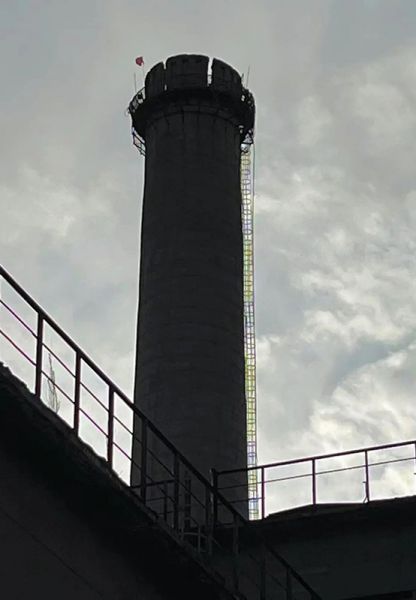 煙囪拆除，水塔拆除